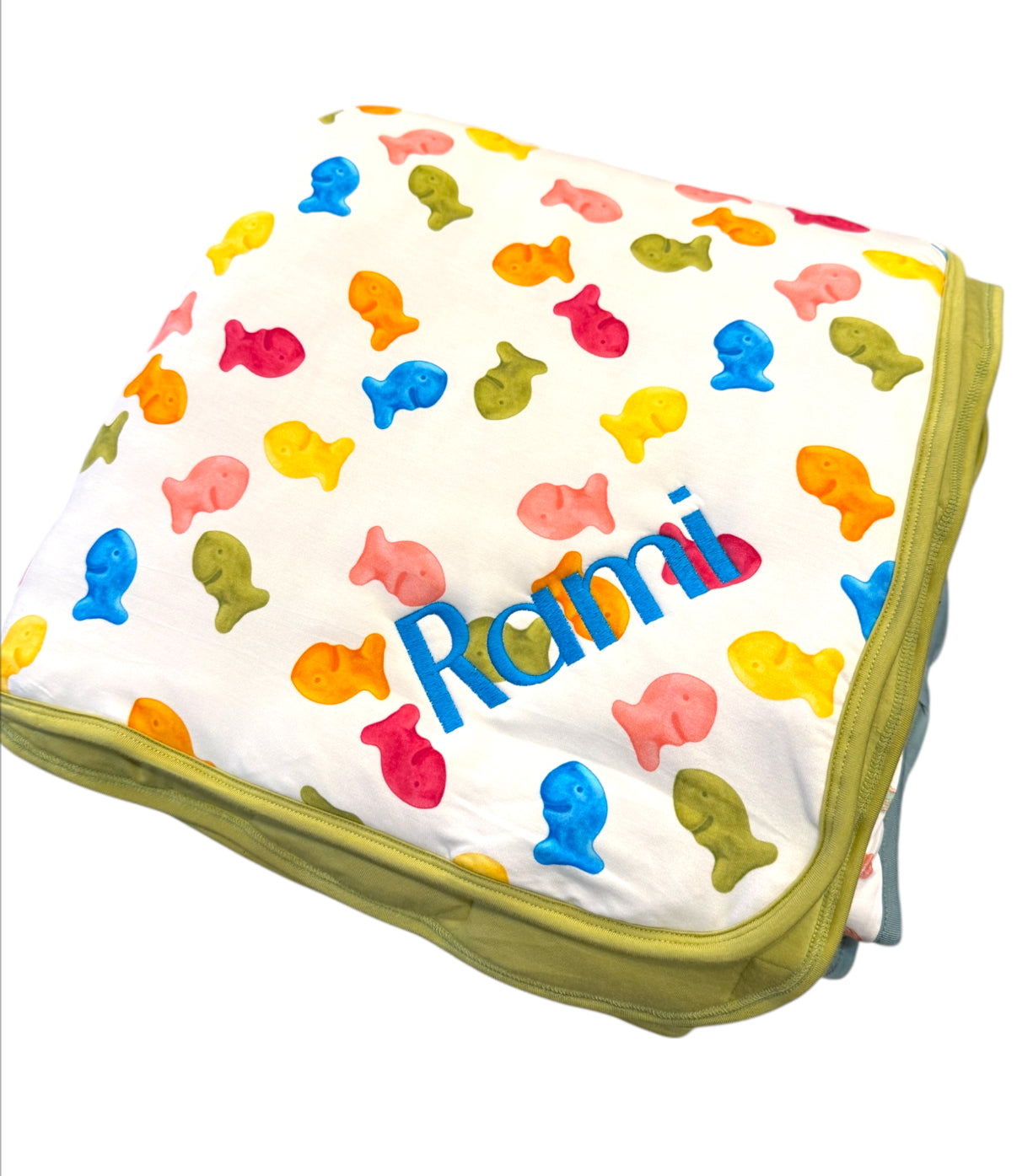 Fish Tank Dreams Personalized Toddler Blanket – Soft Bamboo Comfort
