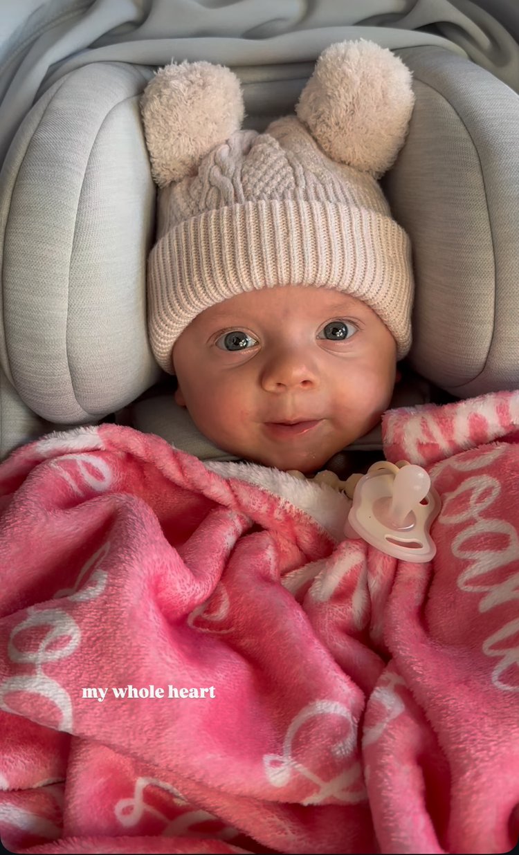 Personalized Baby Blankets – Custom Name, Font & Color Options