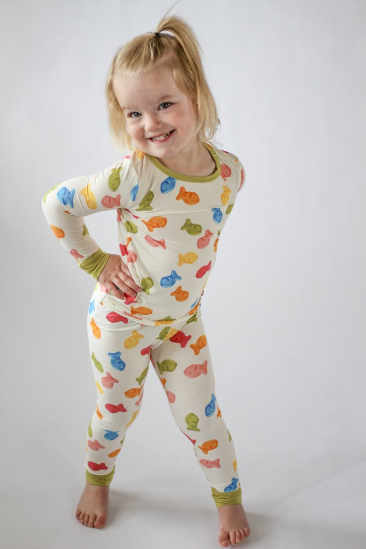 Fish Tank Dream Pajamas – Colorful Bamboo PJs for Toddlers