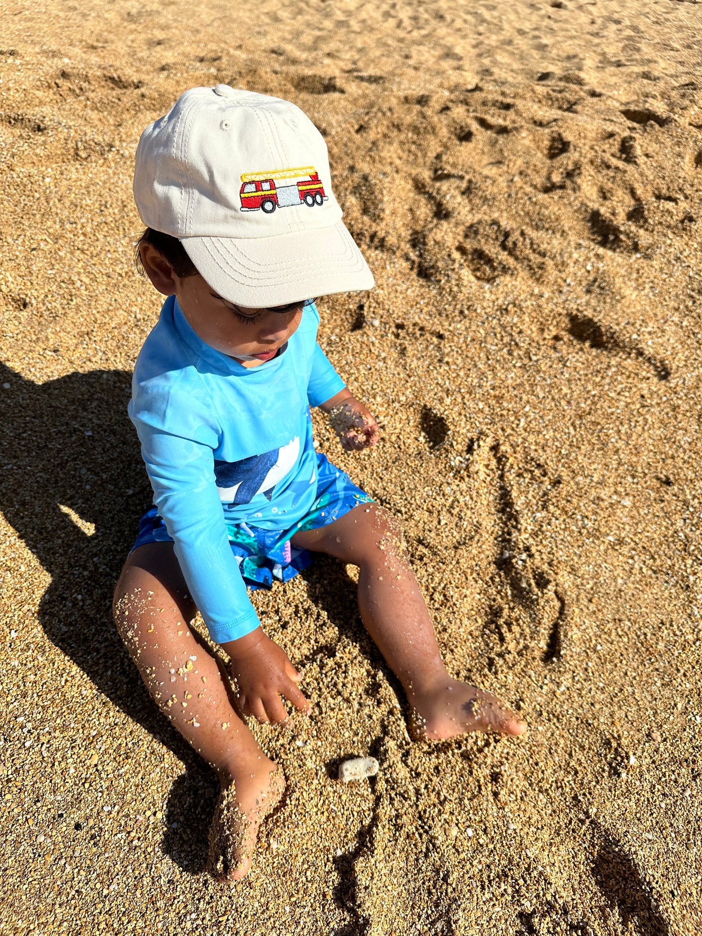 Personalized Kids Baseball Hats – Custom Style & Sun Protection