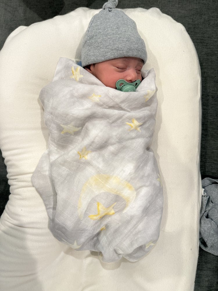 Sweet Dream Swaddle – Bamboo Cotton Wrap for Babies