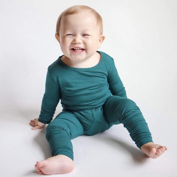 2-Piece Kids Pajama Set – Soft, Breathable & Perfect for Sleep