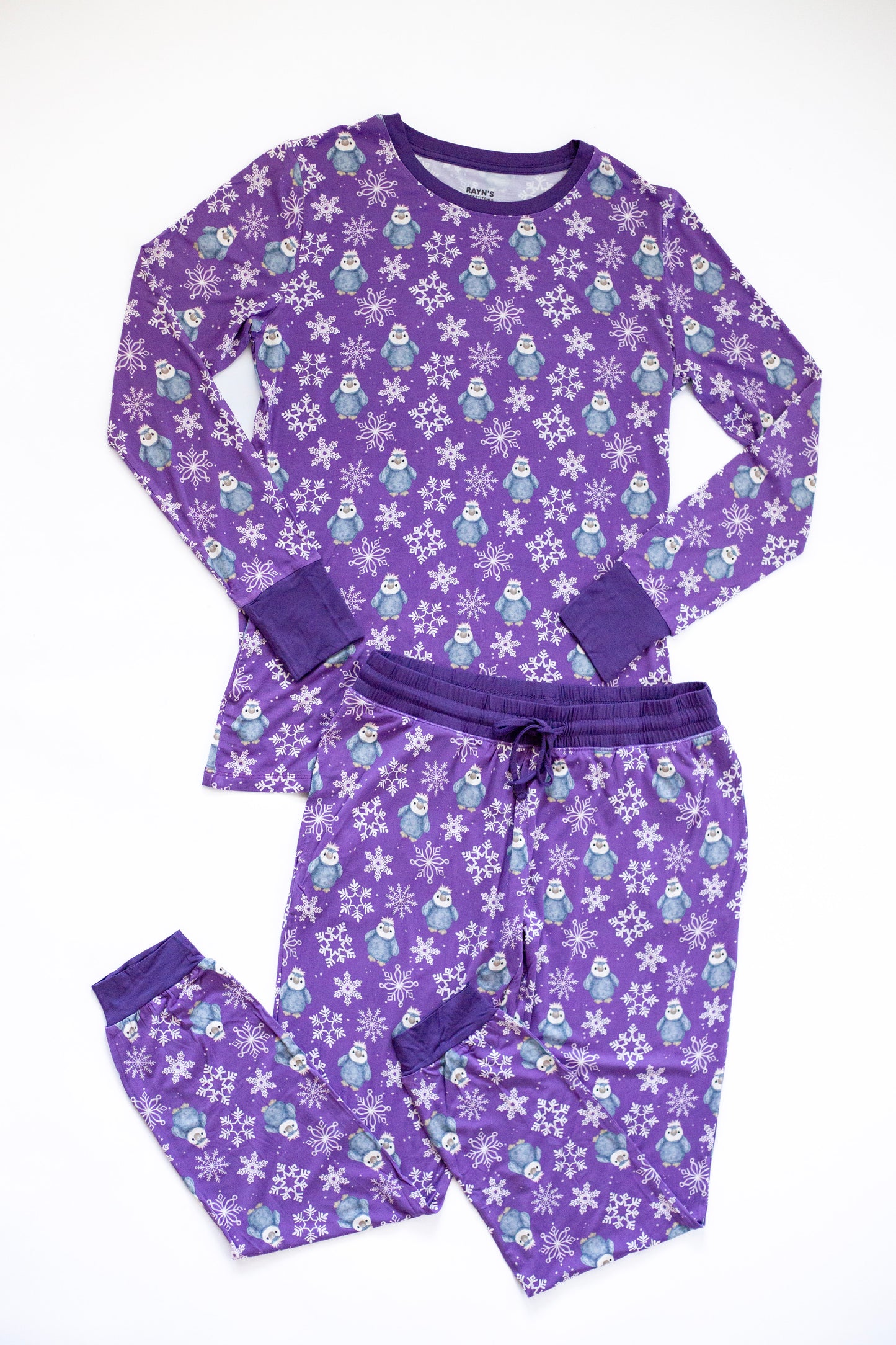 Lets Go Play In The Snow : Women 2 Piece Penguin Jogger Pajamas