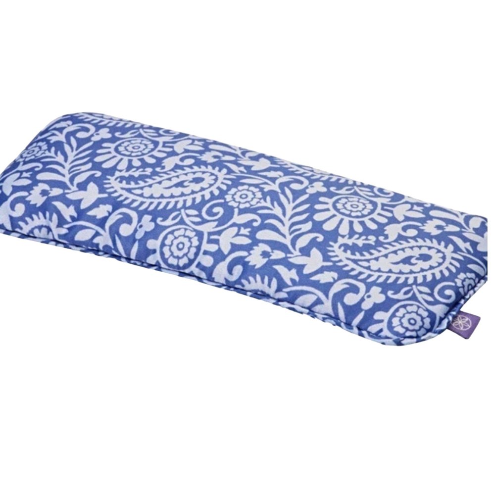 Gaiam Lavender Eye Pillow – Relaxing Aromatherapy Eye Mask