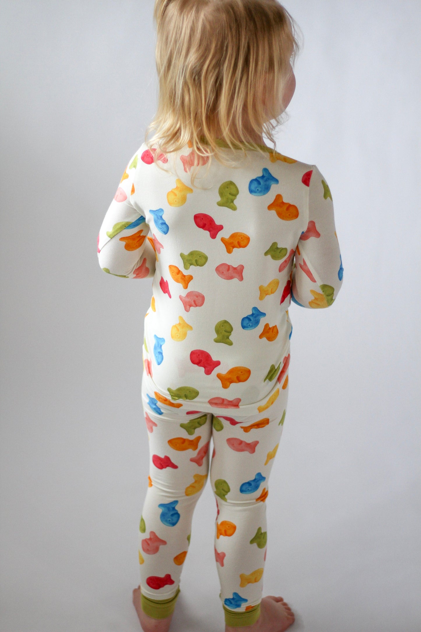Fish Tank Dream Pajamas – Colorful Bamboo PJs for Toddlers