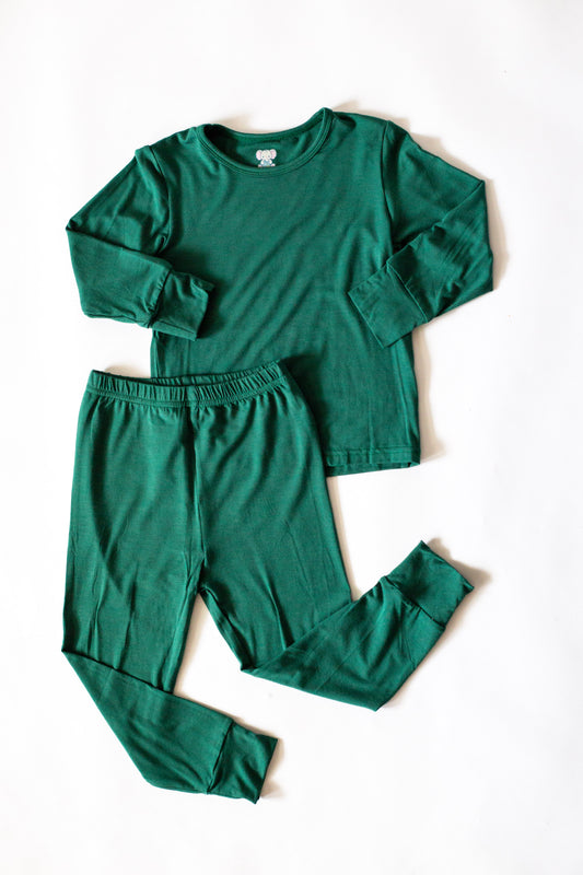 Red & Green Bamboo Pajamas – Soft Holiday Long Johns for Kids