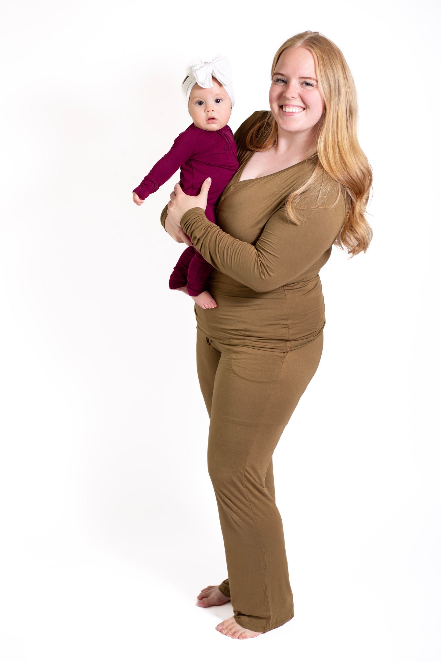 Women's Solid Long Sleeve Button Pajamas: Olive Color