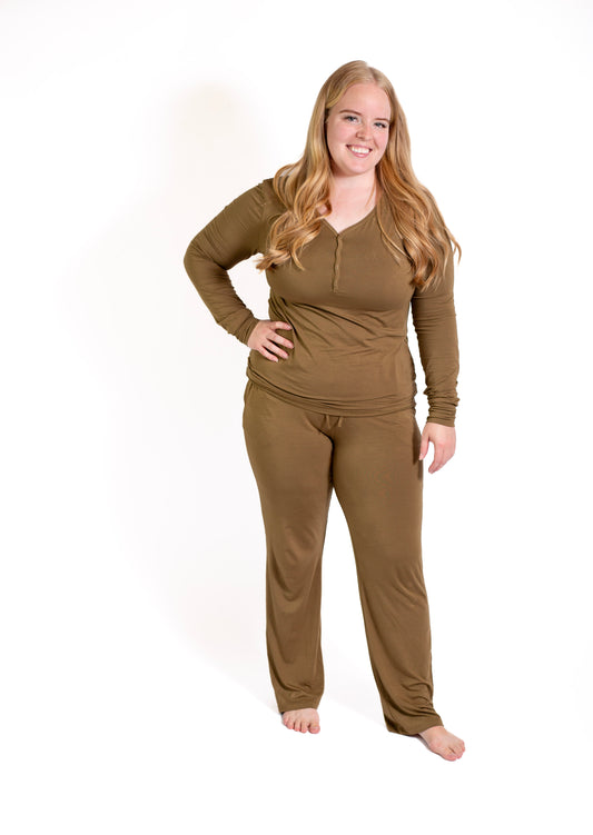 Women's Solid Long Sleeve Button Pajamas:2 Piece  Bamboo Olive