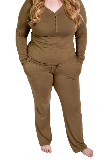 Women's Solid Long Sleeve Button Pajamas: Olive Color