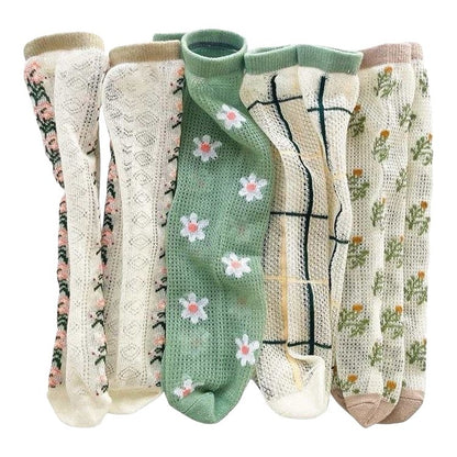 Knee High Socks for Baby Girls – Cute & Stylish