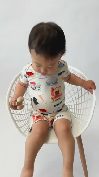hypoallergenic, bamboo baby short set with Chicago print and colorful windy city memorabilia.